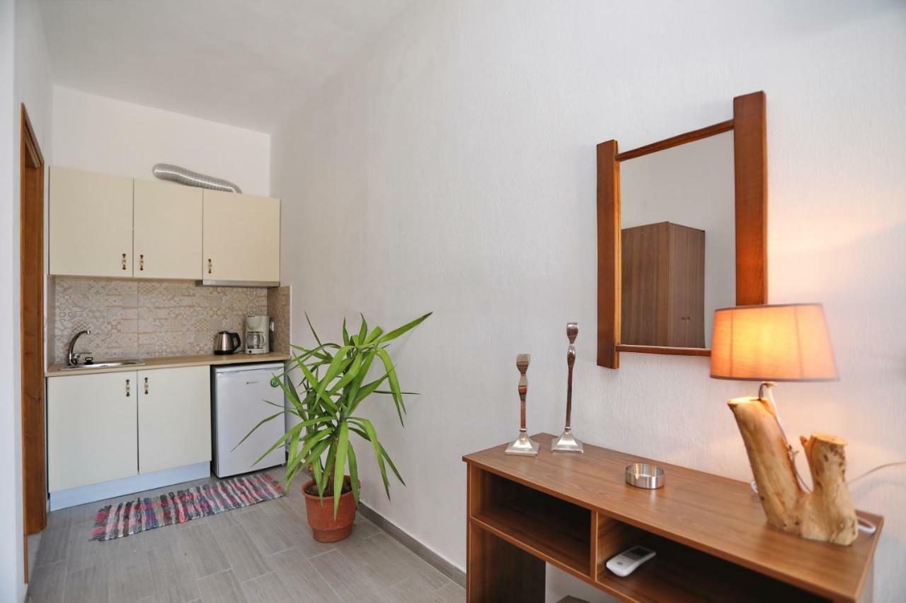 Giasemi Apartments Скопелос Экстерьер фото