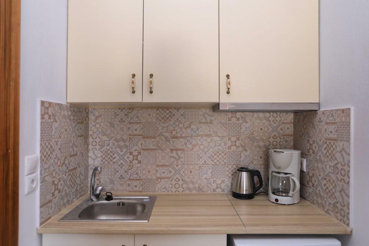 Giasemi Apartments Скопелос Экстерьер фото
